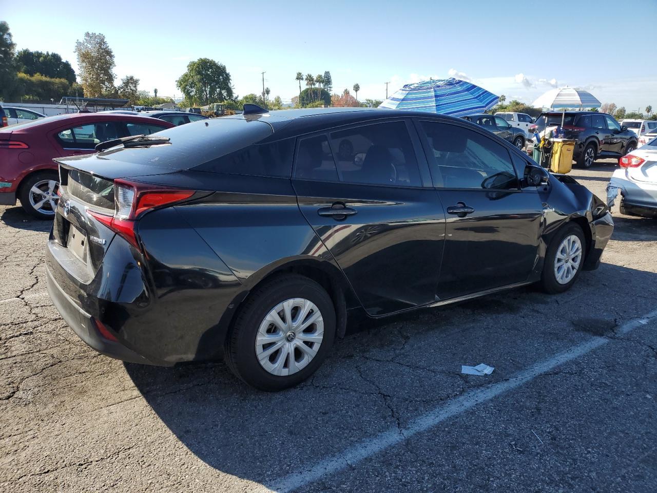 2019 Toyota Prius - Image 3