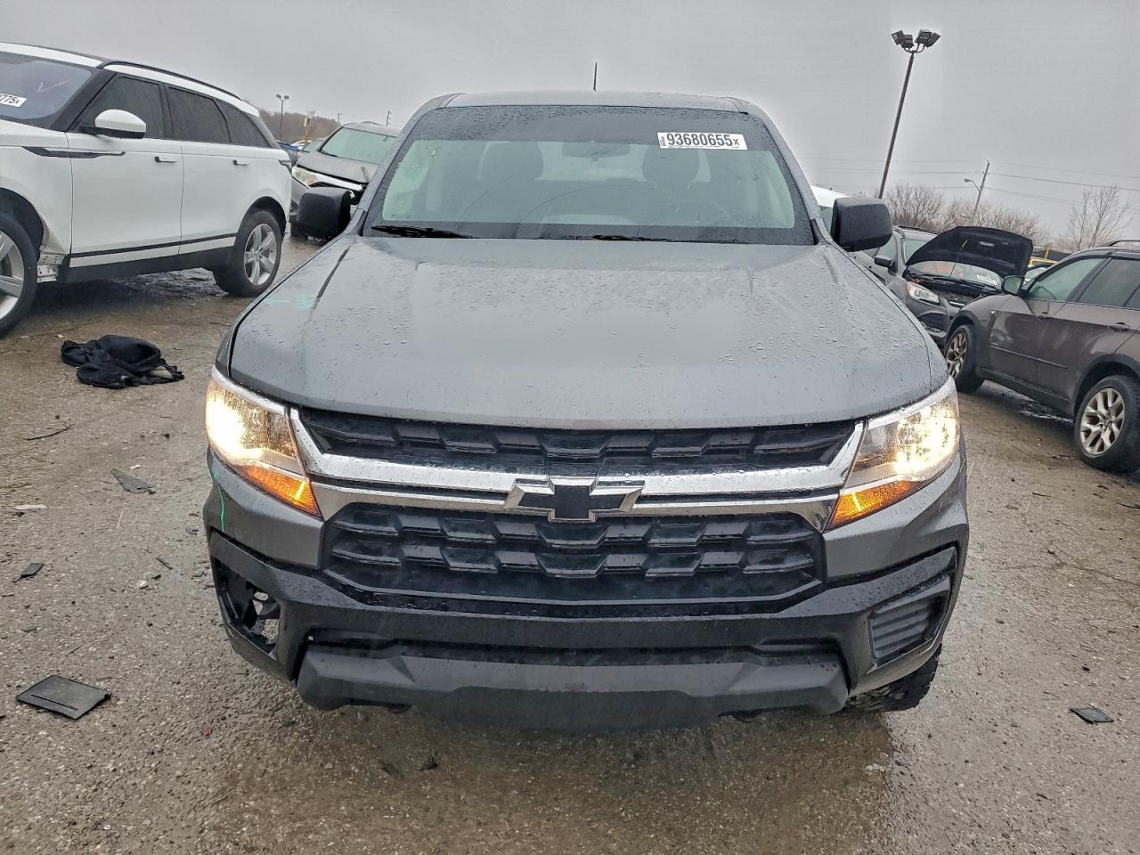 2022 Chevrolet Colorado - Image 5