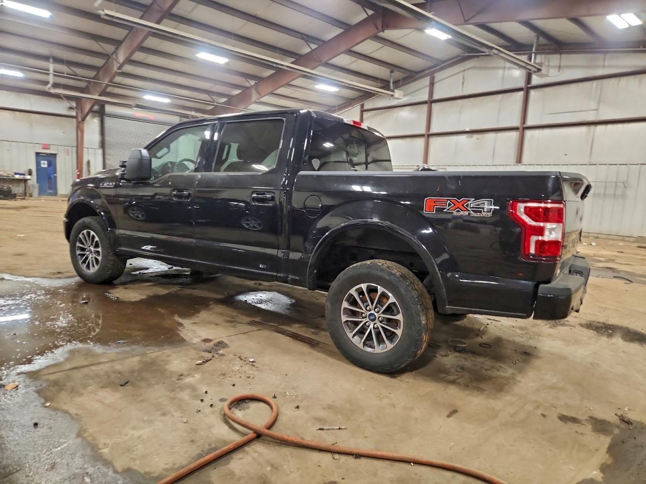 2019 Ford F150 Supercrew - Фото 2