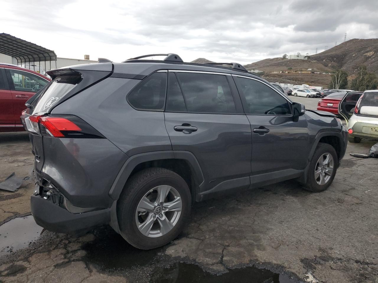 2025 Toyota Rav4 Xle - Фото 3