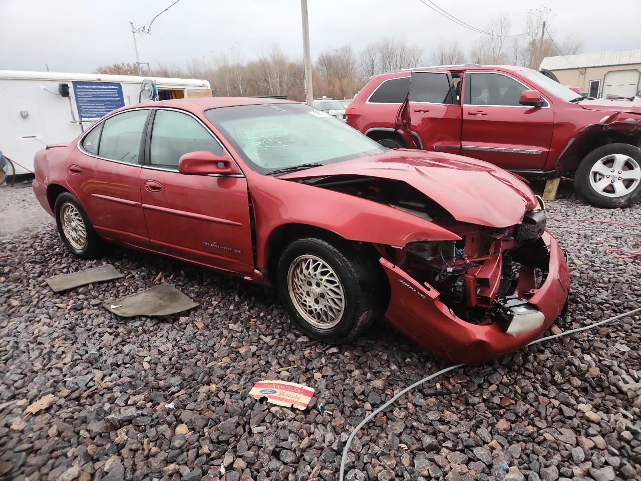 1997 Pontiac Grand Prix Se - Фото 4