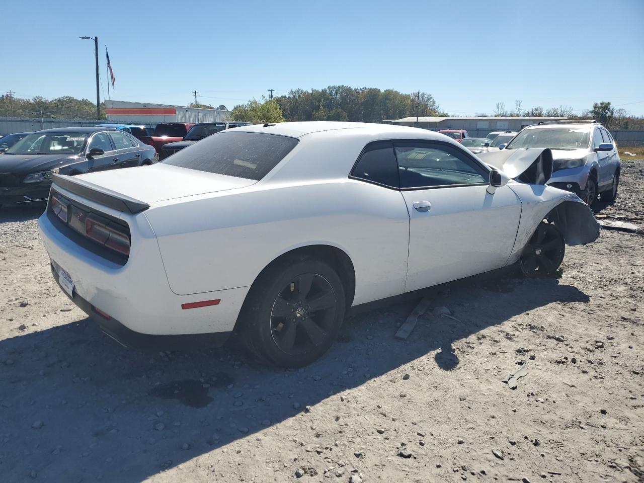 2016 Dodge Challenger Sxt - Image 3