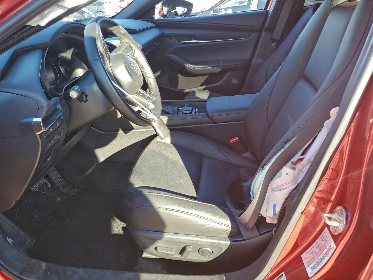 2024 Mazda 3 Preferred - Фото 7