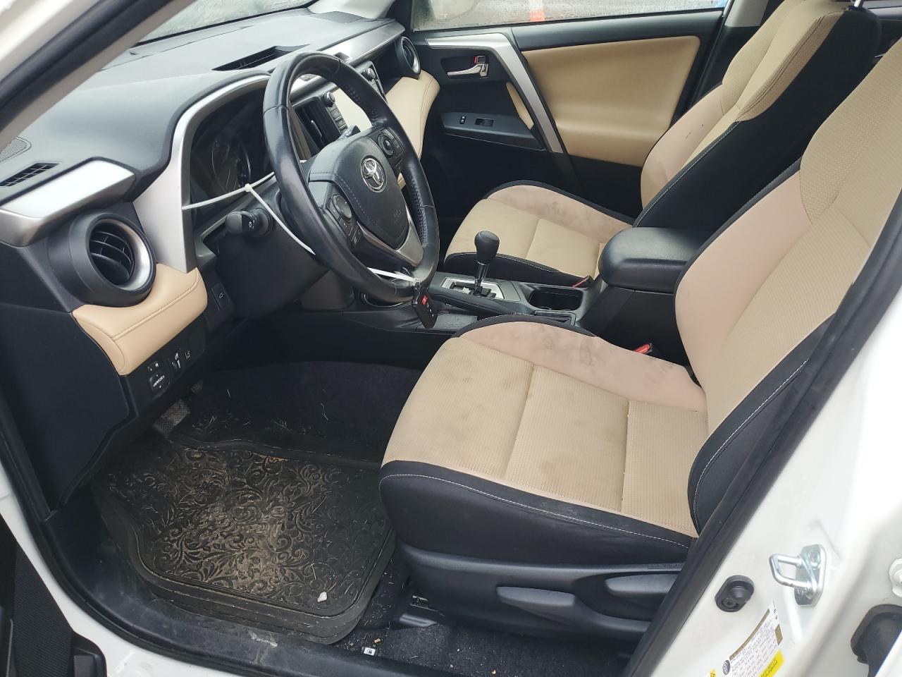 2017 Toyota Rav4 Xle - Image 7