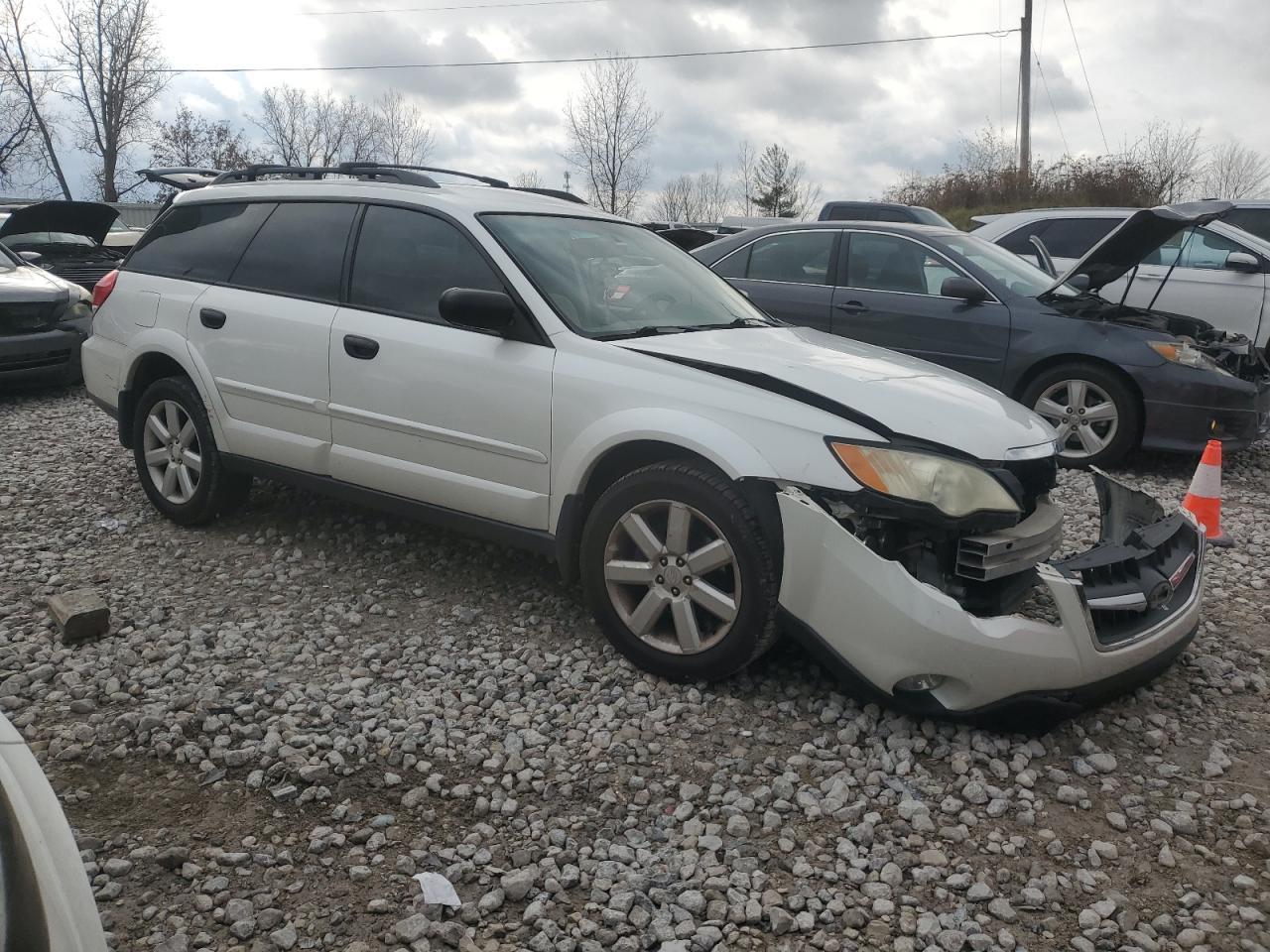 2009 Subaru Outback 2.5I - Image 4