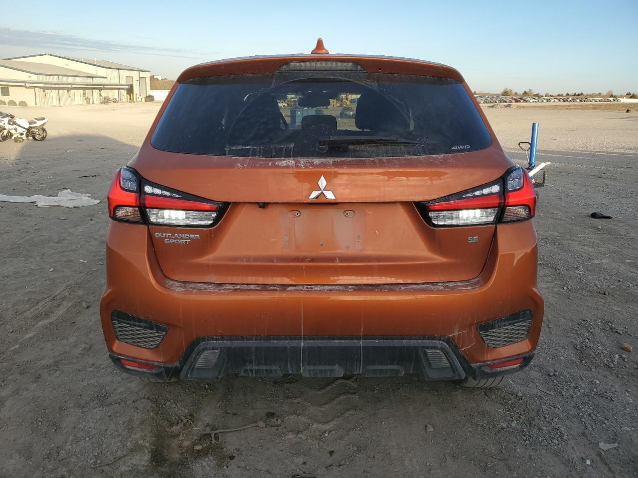 2020 Mitsubishi Outlander Sport Es - Фото 6