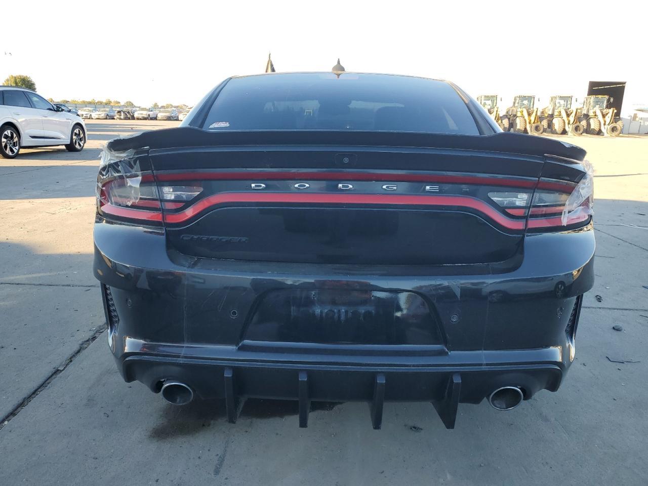 2017 Dodge Charger R/T 392 - Image 6