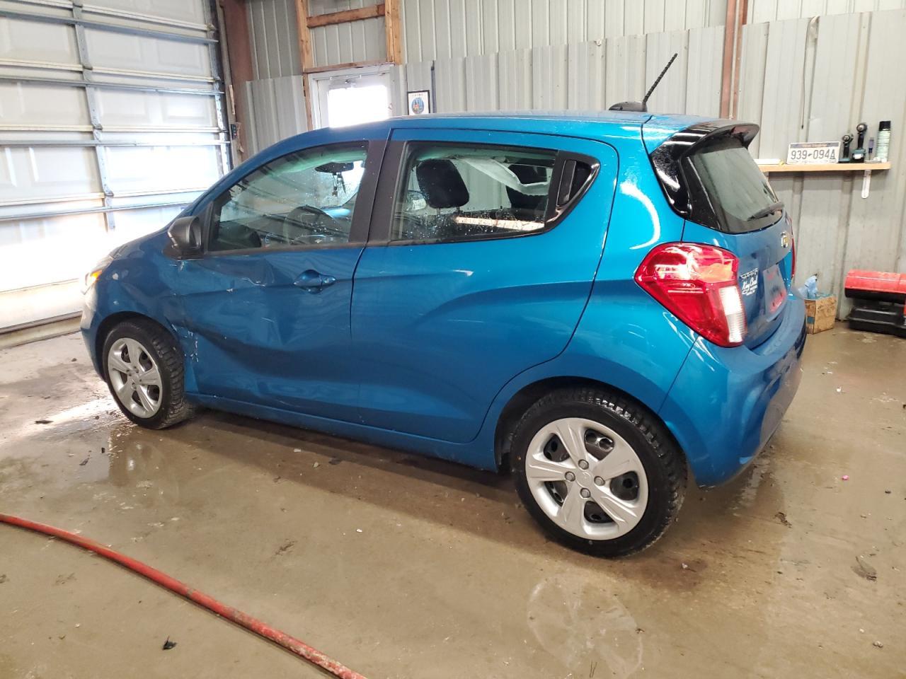 2020 Chevrolet Spark Ls - Фото 2