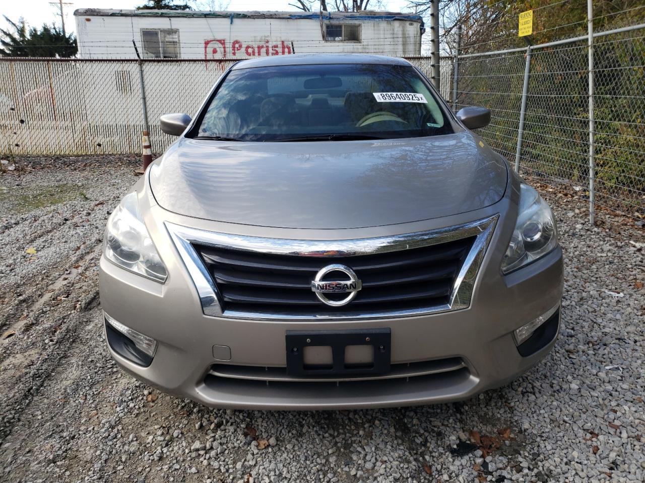 2013 Nissan Altima 2.5 - Image 5