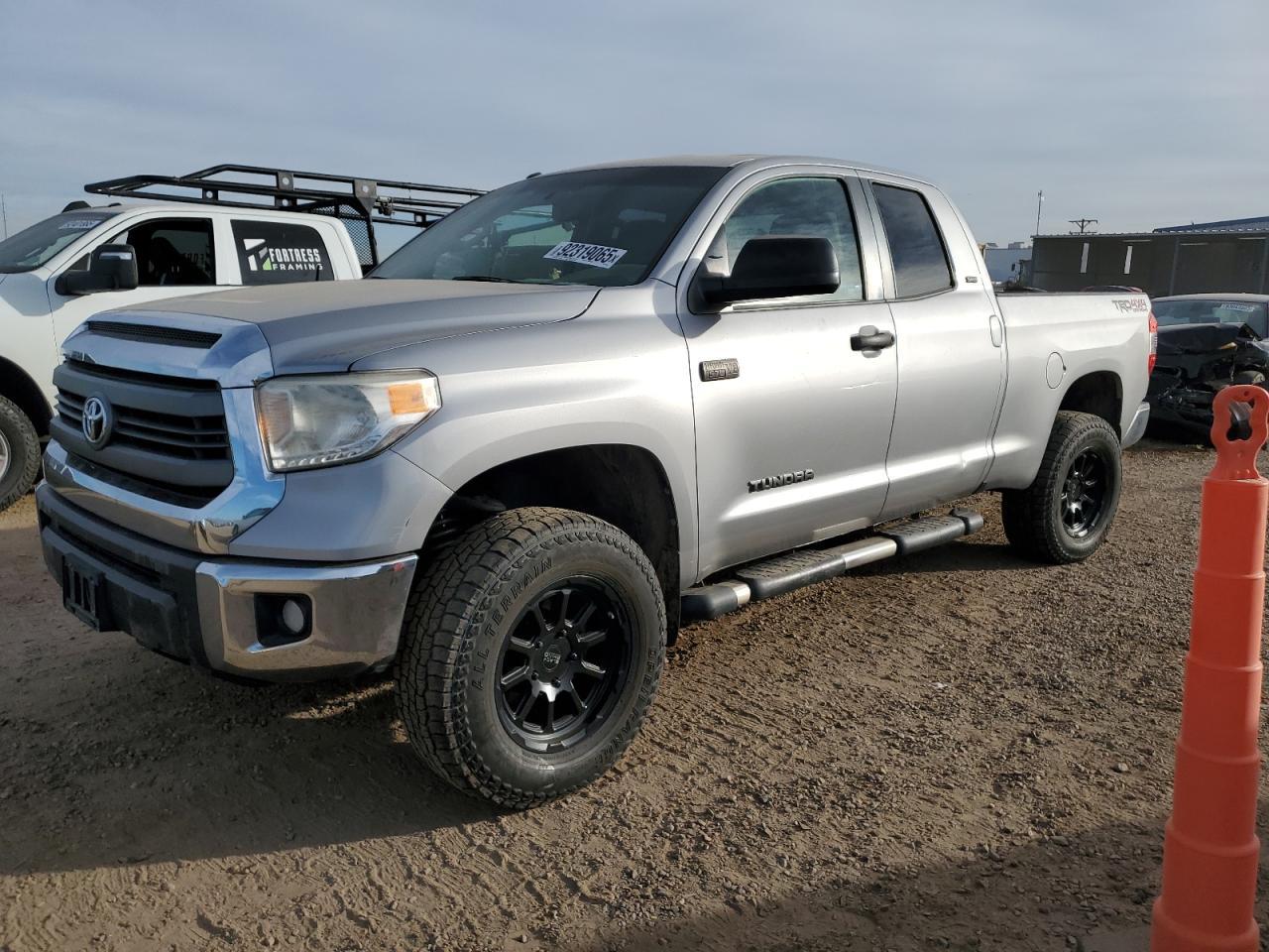 2015 Toyota Tundra Double Cab Sr