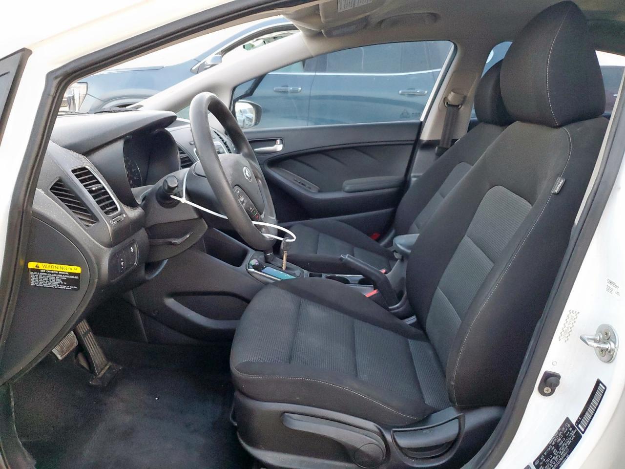 2017 Kia Forte Lx - Image 7