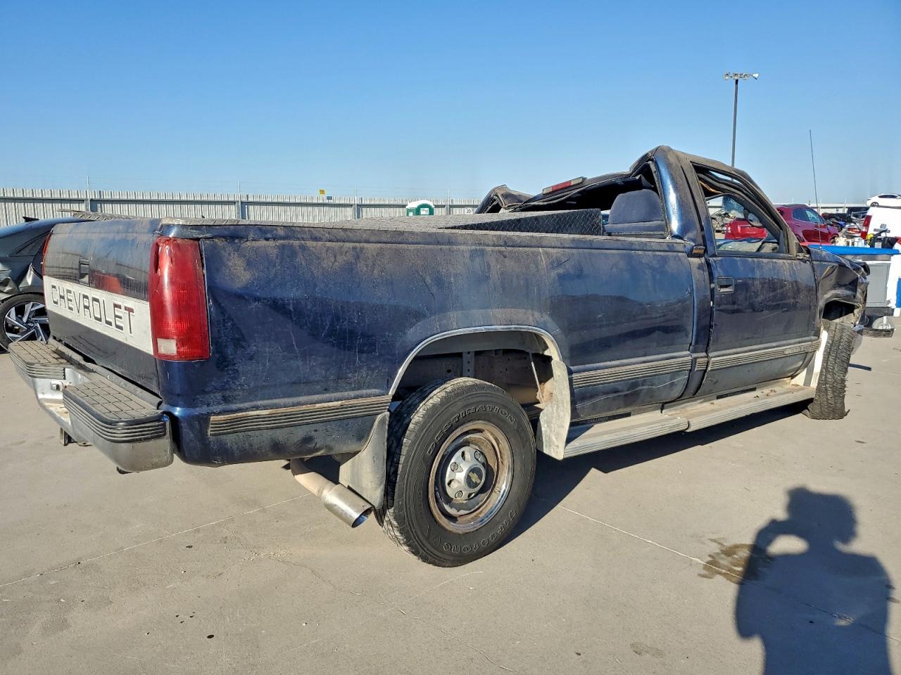 1995 Chevrolet Gmt-400 C2500 - Фото 3