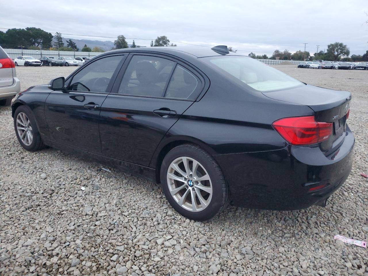 2016 BMW 320 Xi - Image 2