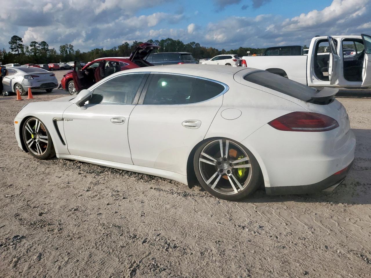 2014 Porsche Panamera S Hybrid - Фото 2