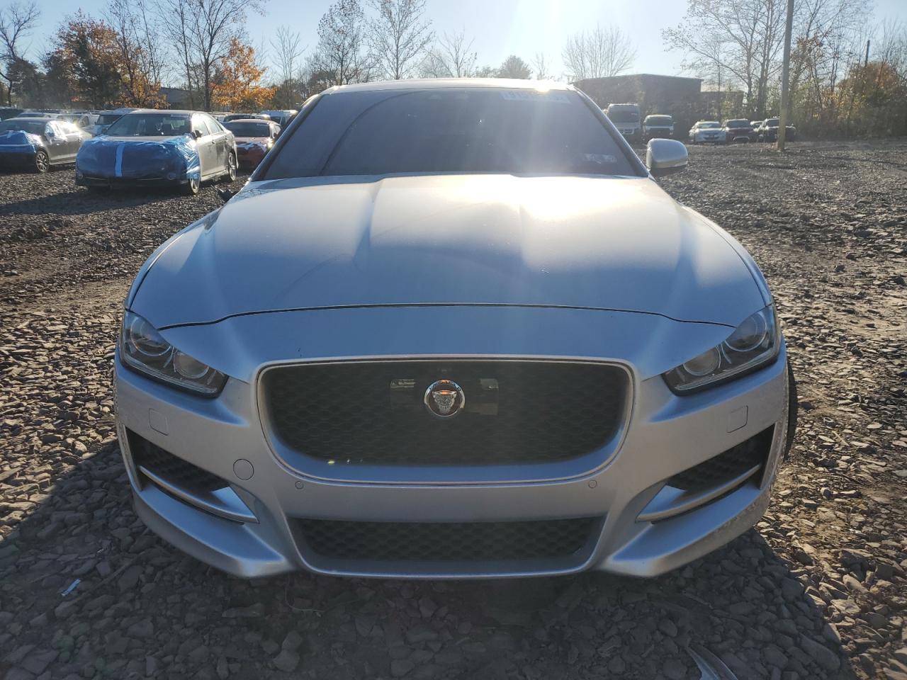 2017 Jaguar Xe R - Sport - Image 5