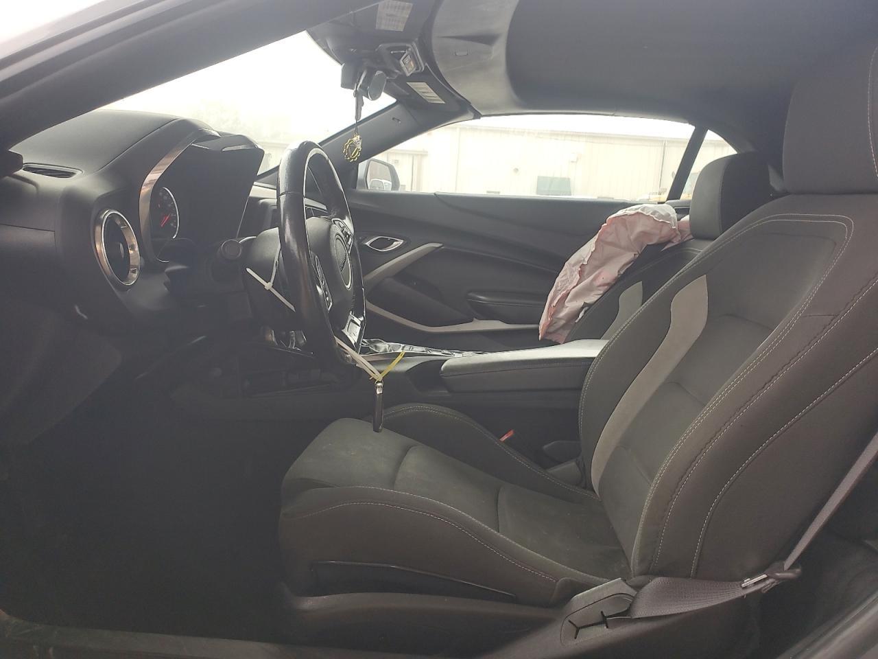 2020 Chevrolet Camaro Ls - Фото 7