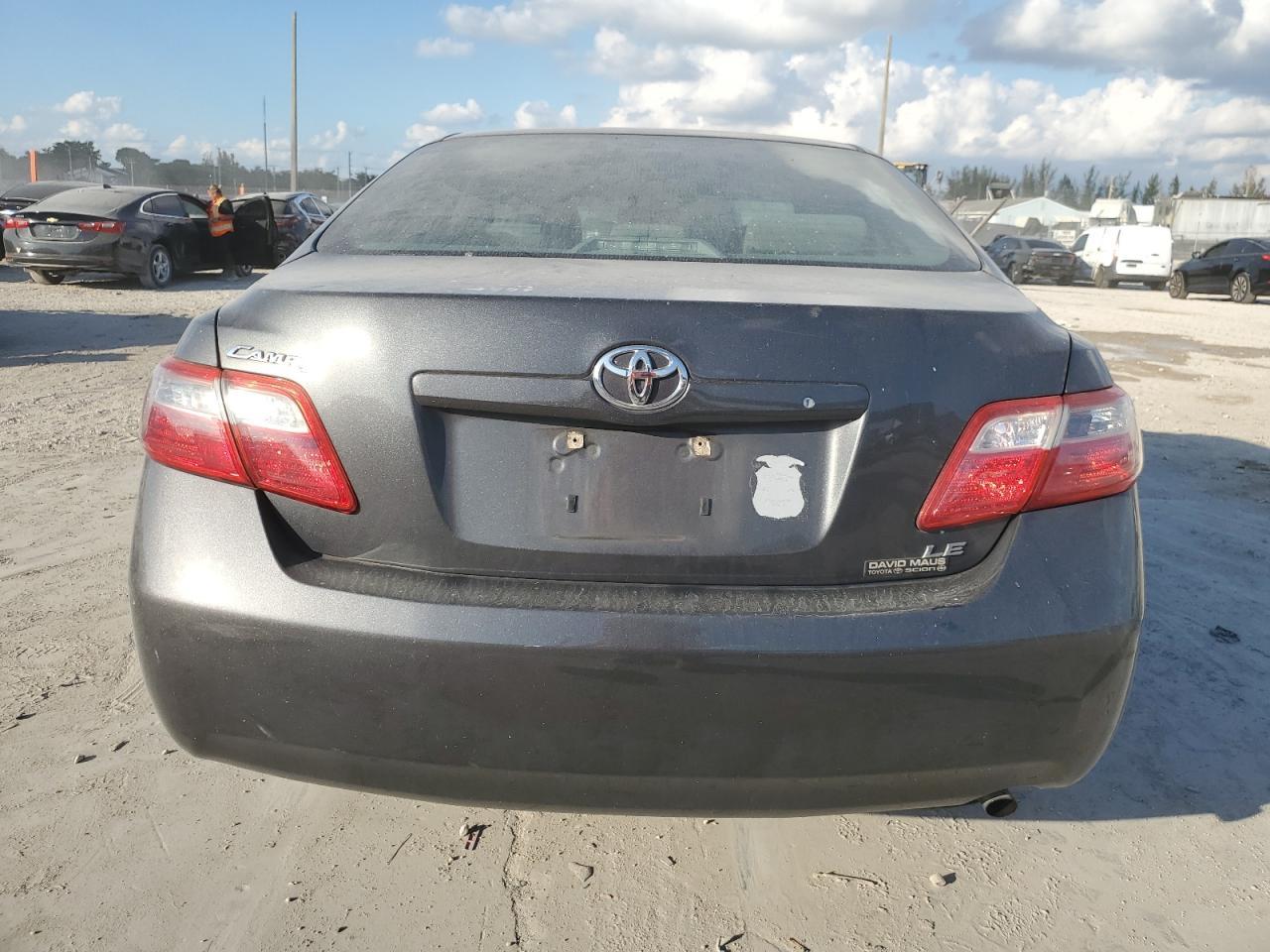 2008 Toyota Camry Ce - Фото 6