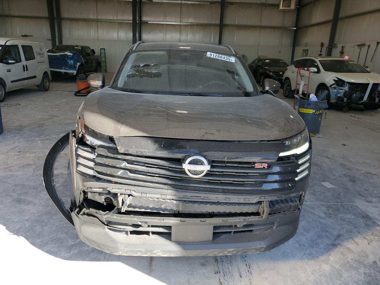 2025 Nissan Kicks Sr - Фото 5