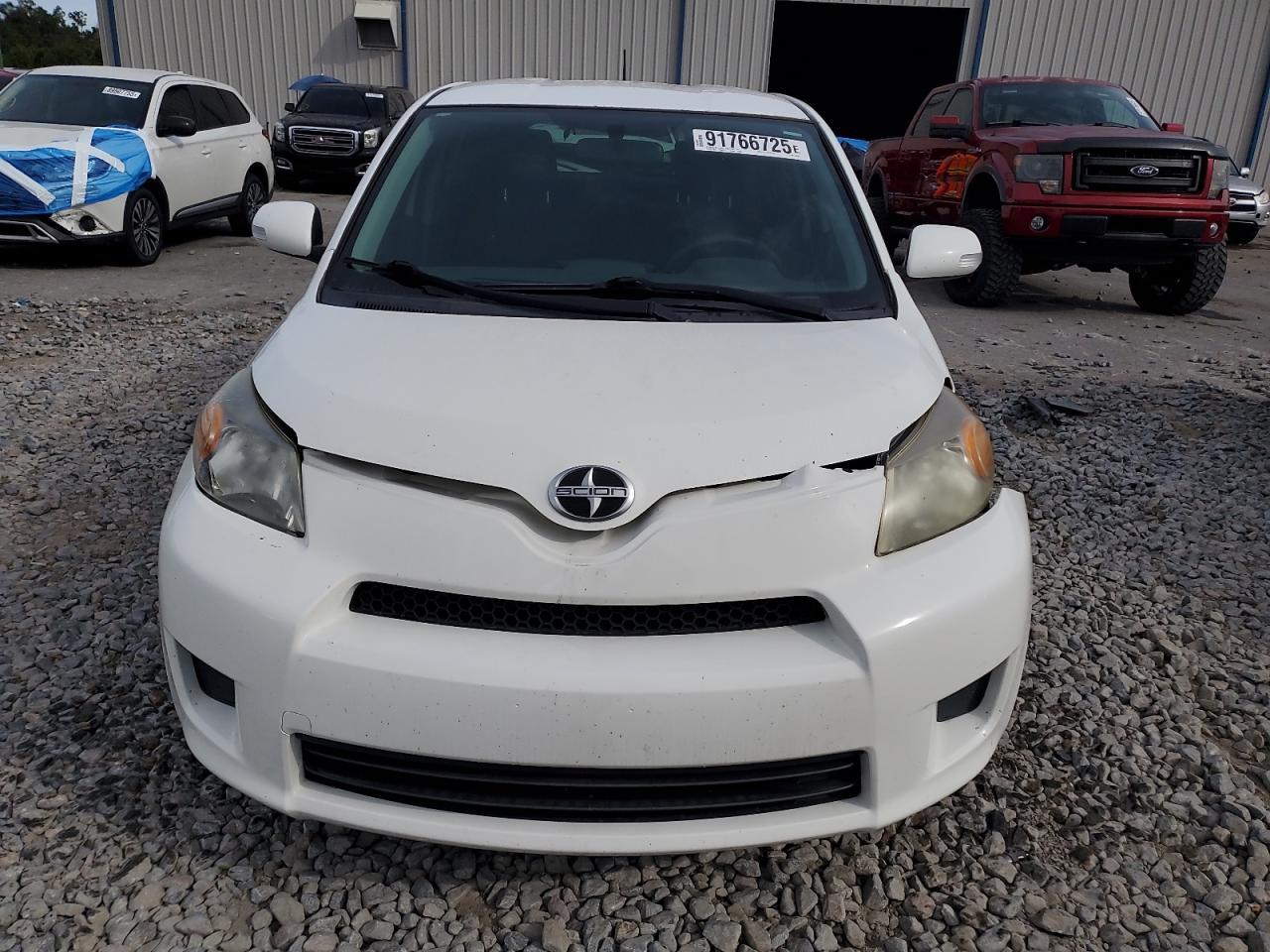 2014 Scion Xd - Image 5