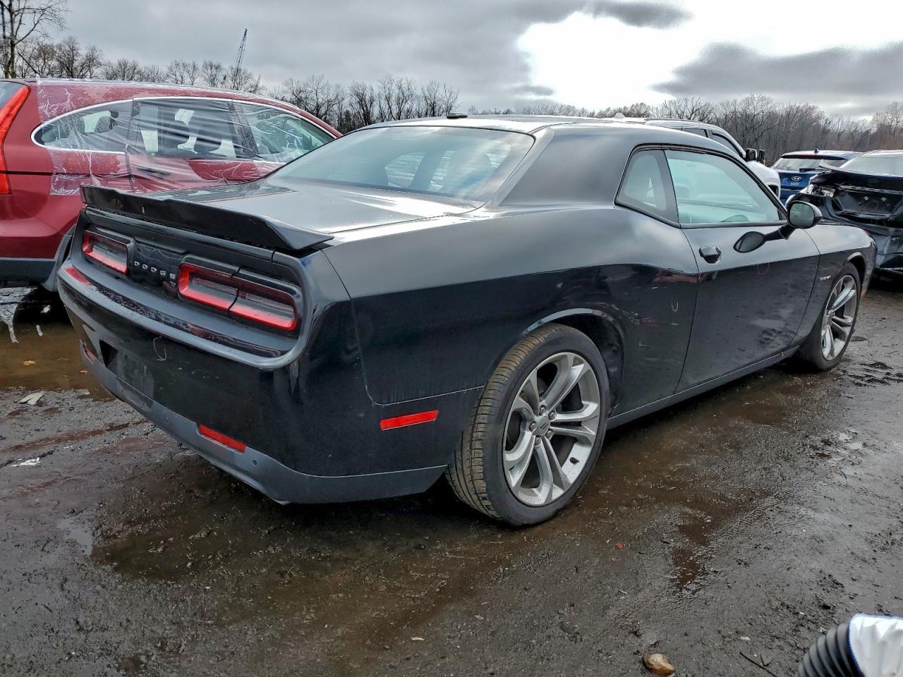 2020 Dodge Challenger R/T - Фото 3