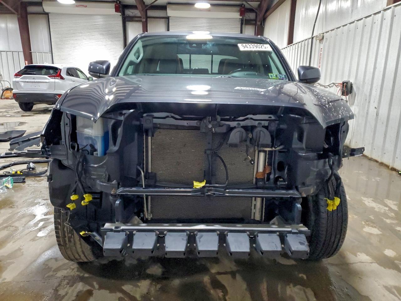 2022 Toyota Tacoma Double Cab - Фото 5