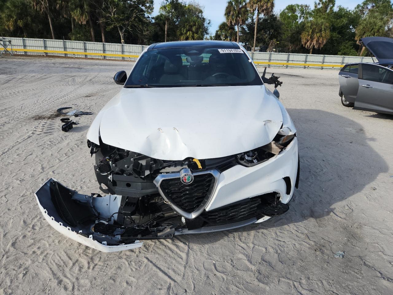 2024 Alfa Romeo Tonale Ti - Фото 5