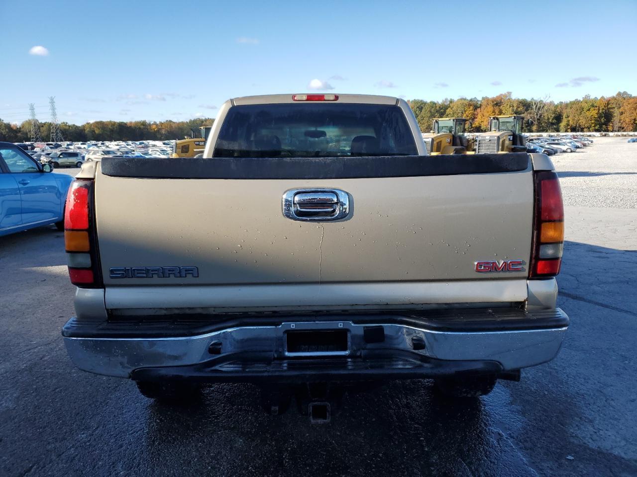 2005 GMC New Sierra K1500 - Фото 6