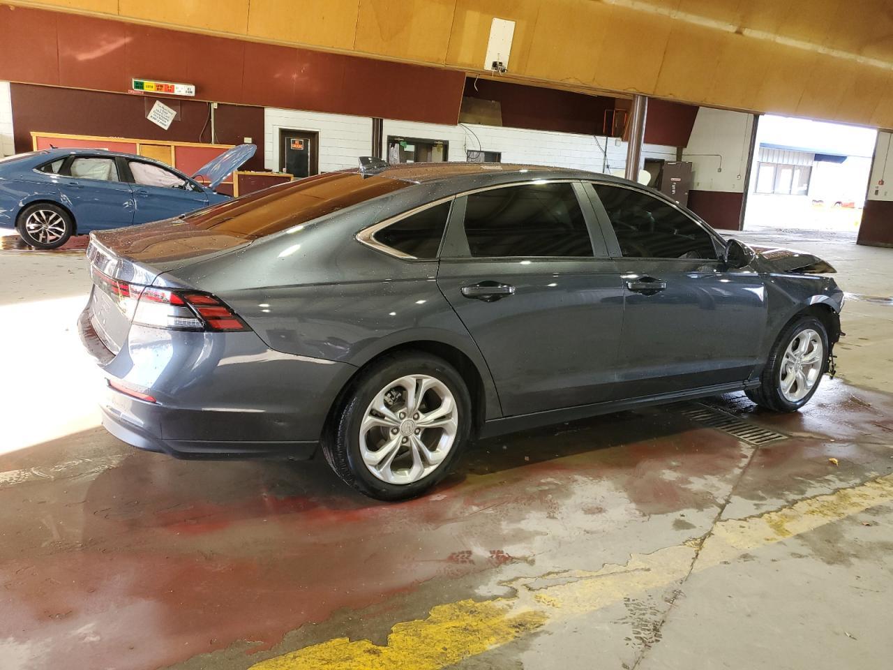 2023 Honda Accord Lx - Фото 3