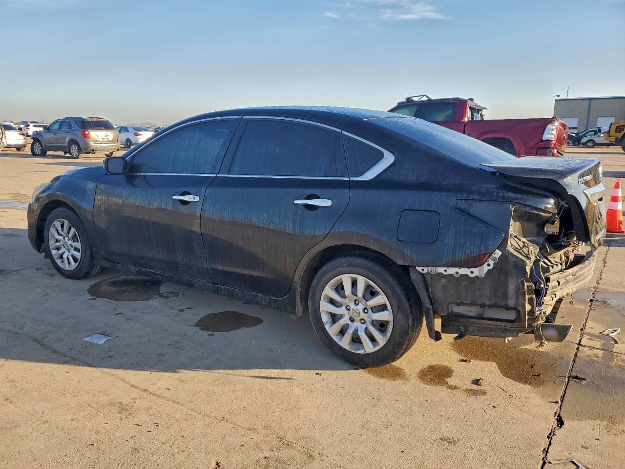 2015 Nissan Altima 2.5 - Image 2