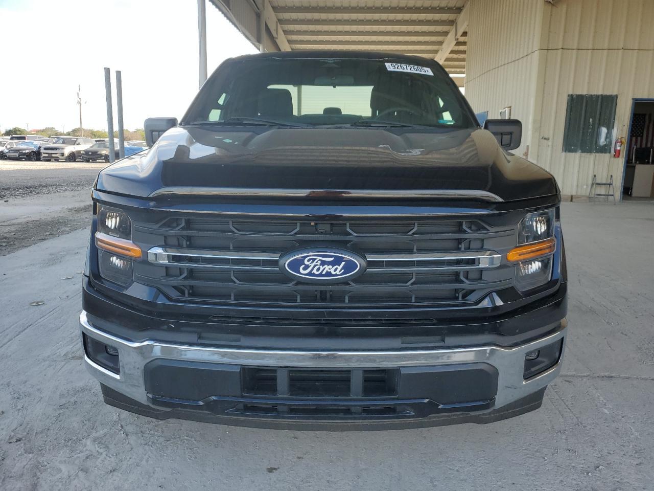 2023 Ford F150 Super Cab - Фото 5