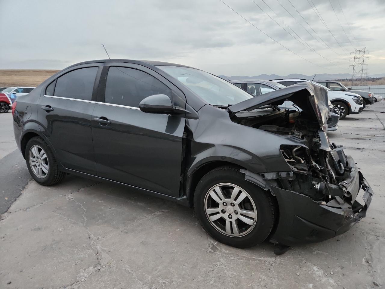 2016 Chevrolet Sonic Lt - Фото 4