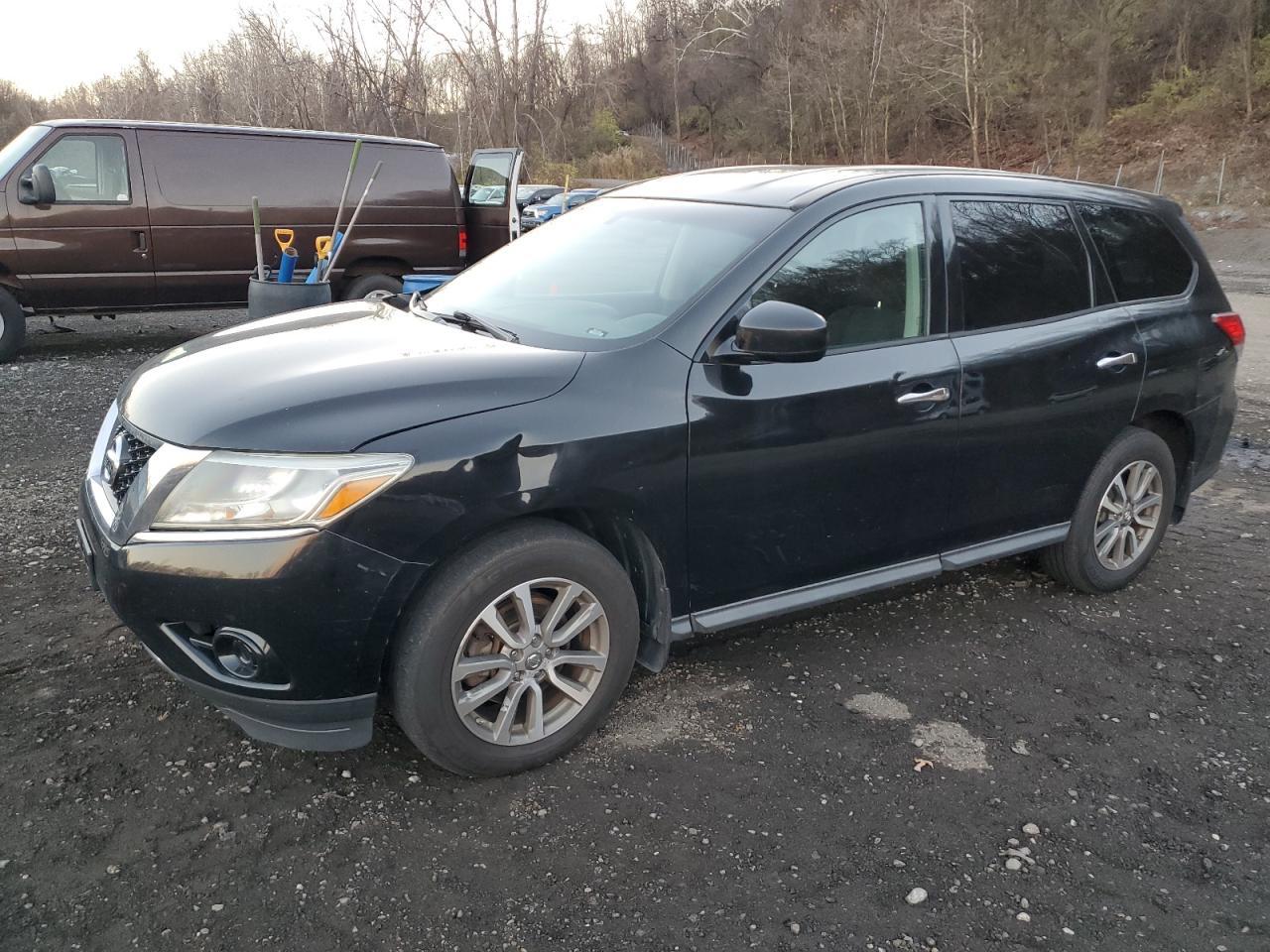 2014 Nissan Pathfinder S