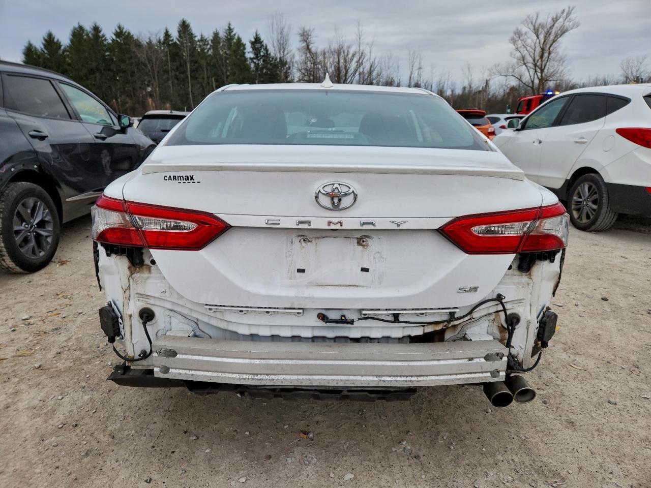 2019 Toyota Camry L - Фото 6