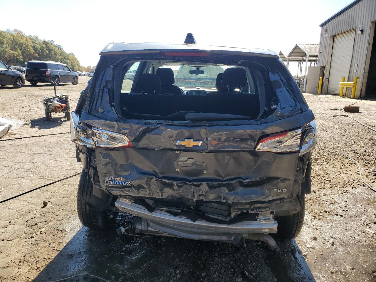 2018 Chevrolet Equinox Ls - Фото 6