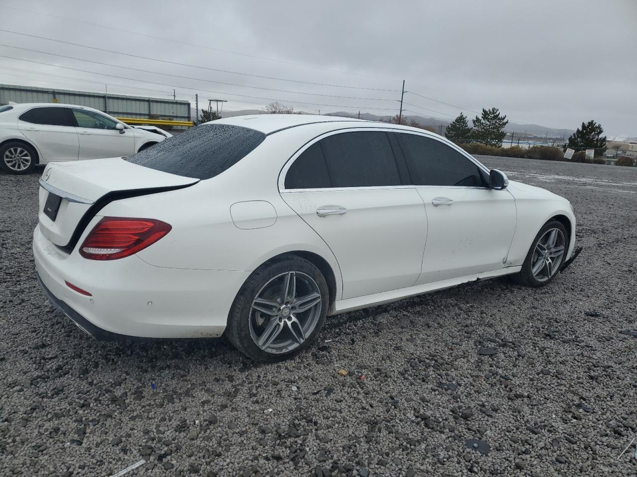 2017 Mercedes-Benz E 300 - Image 3