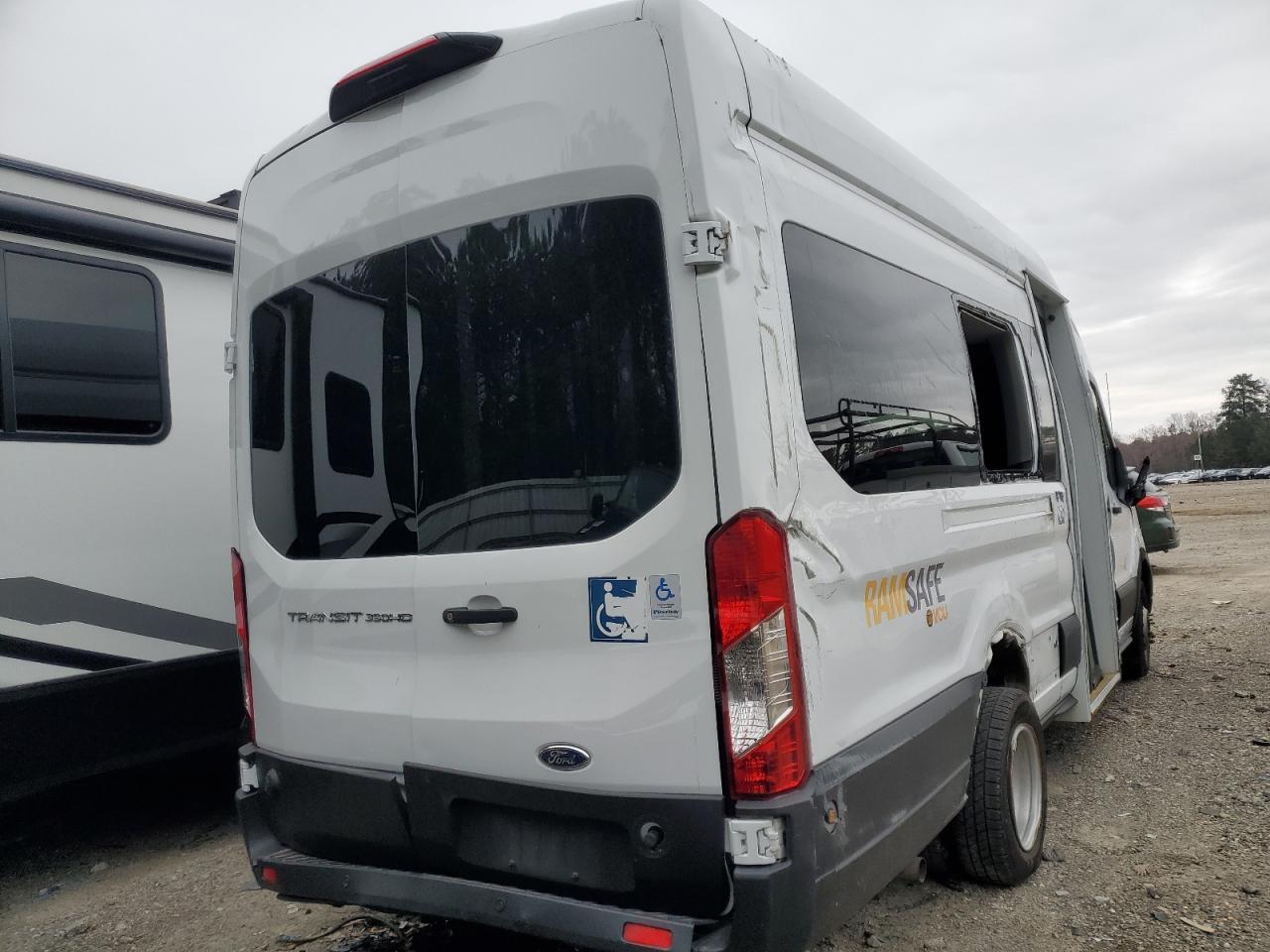 2024 Ford Transit T-350 Hd - Фото 3