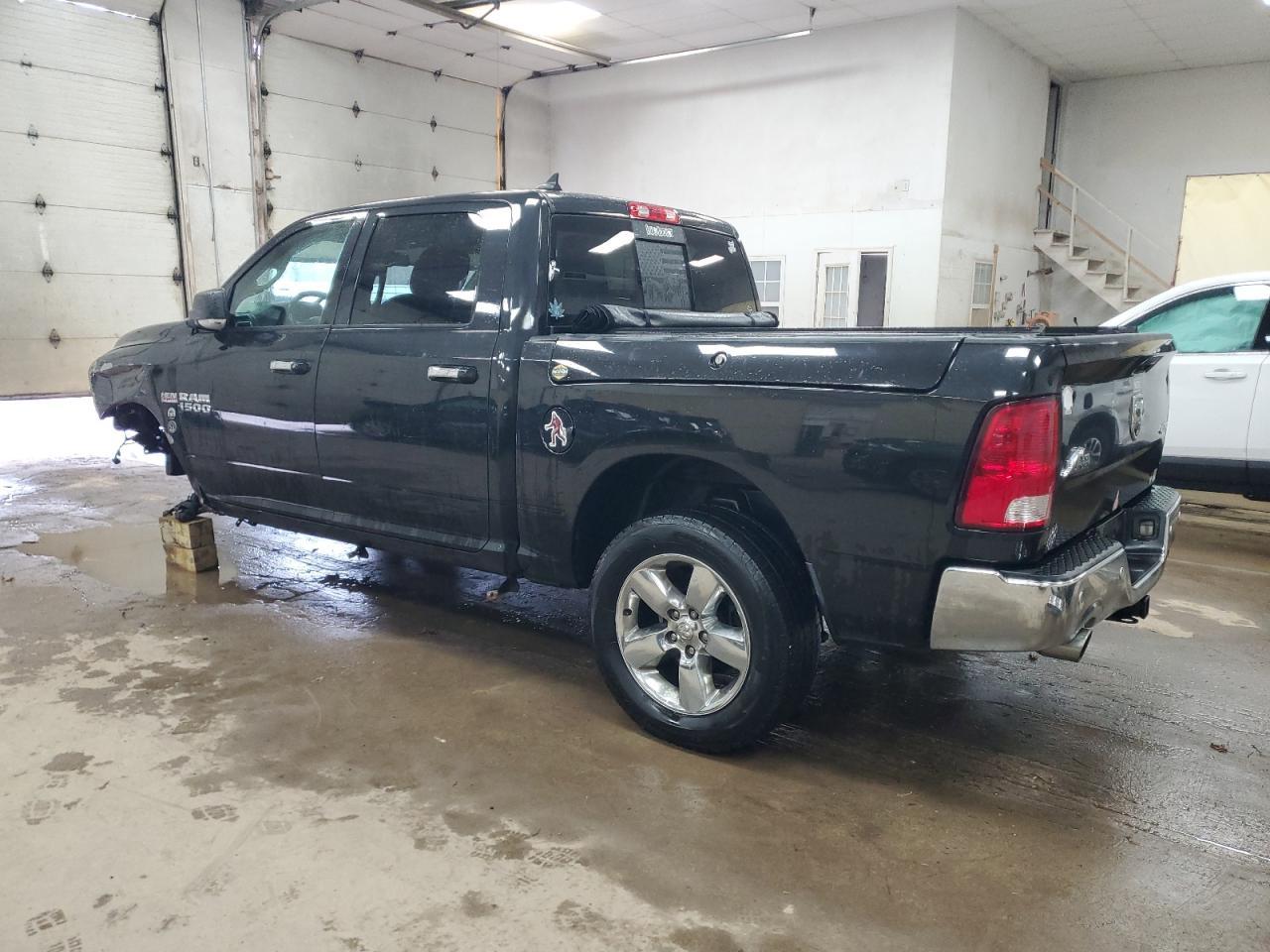 2018 Ram 1500 Slt - Фото 2