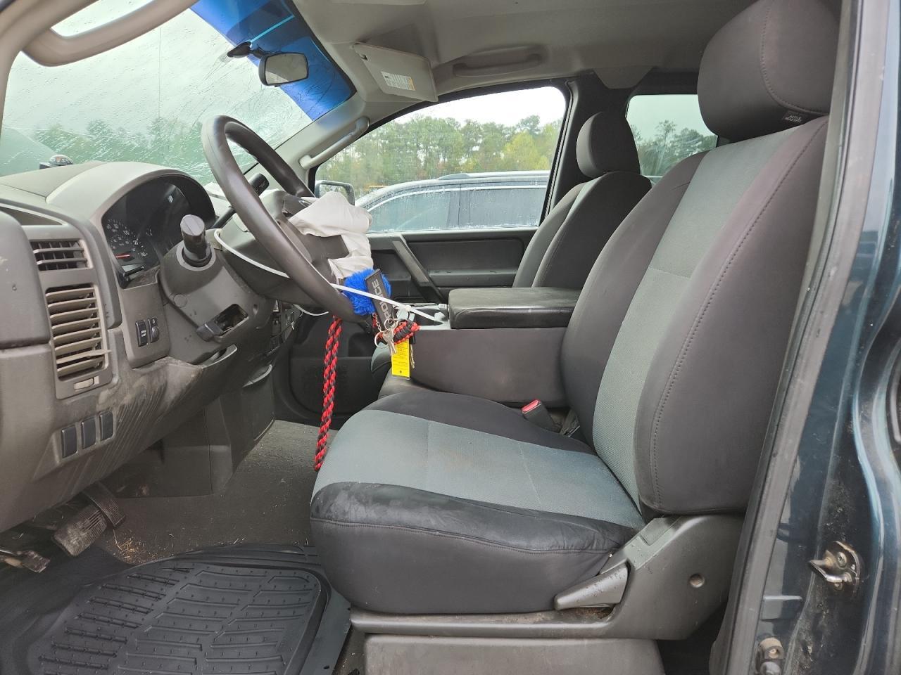 2005 Nissan Titan Xe - Фото 7