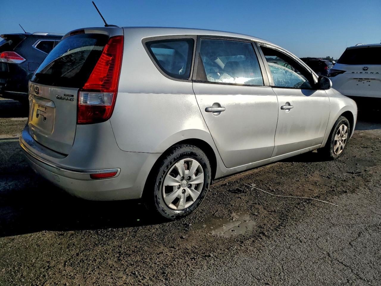 2012 Hyundai Elantra Touring Gls - Фото 3