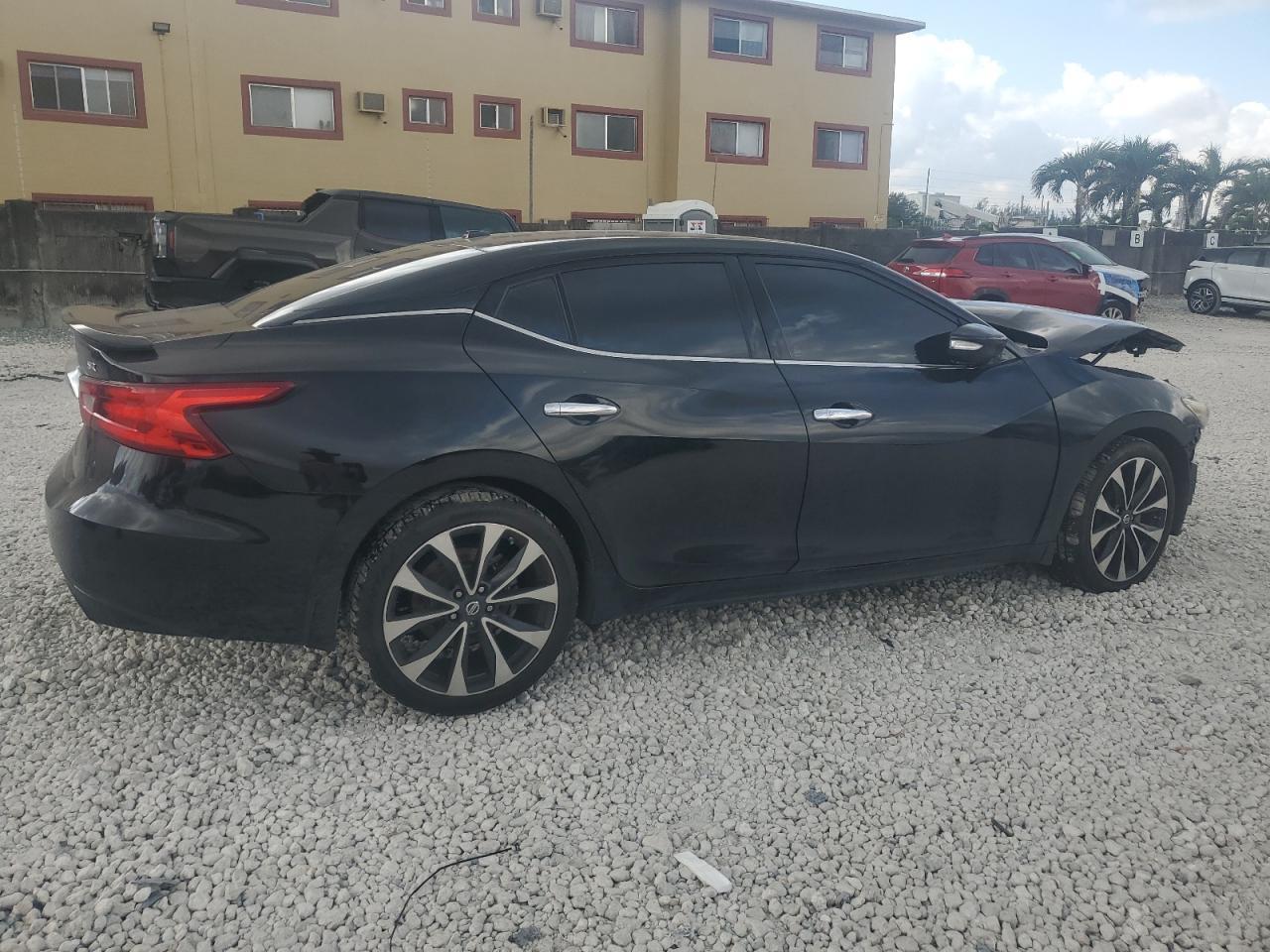 2016 Nissan Maxima 3.5S - Фото 3