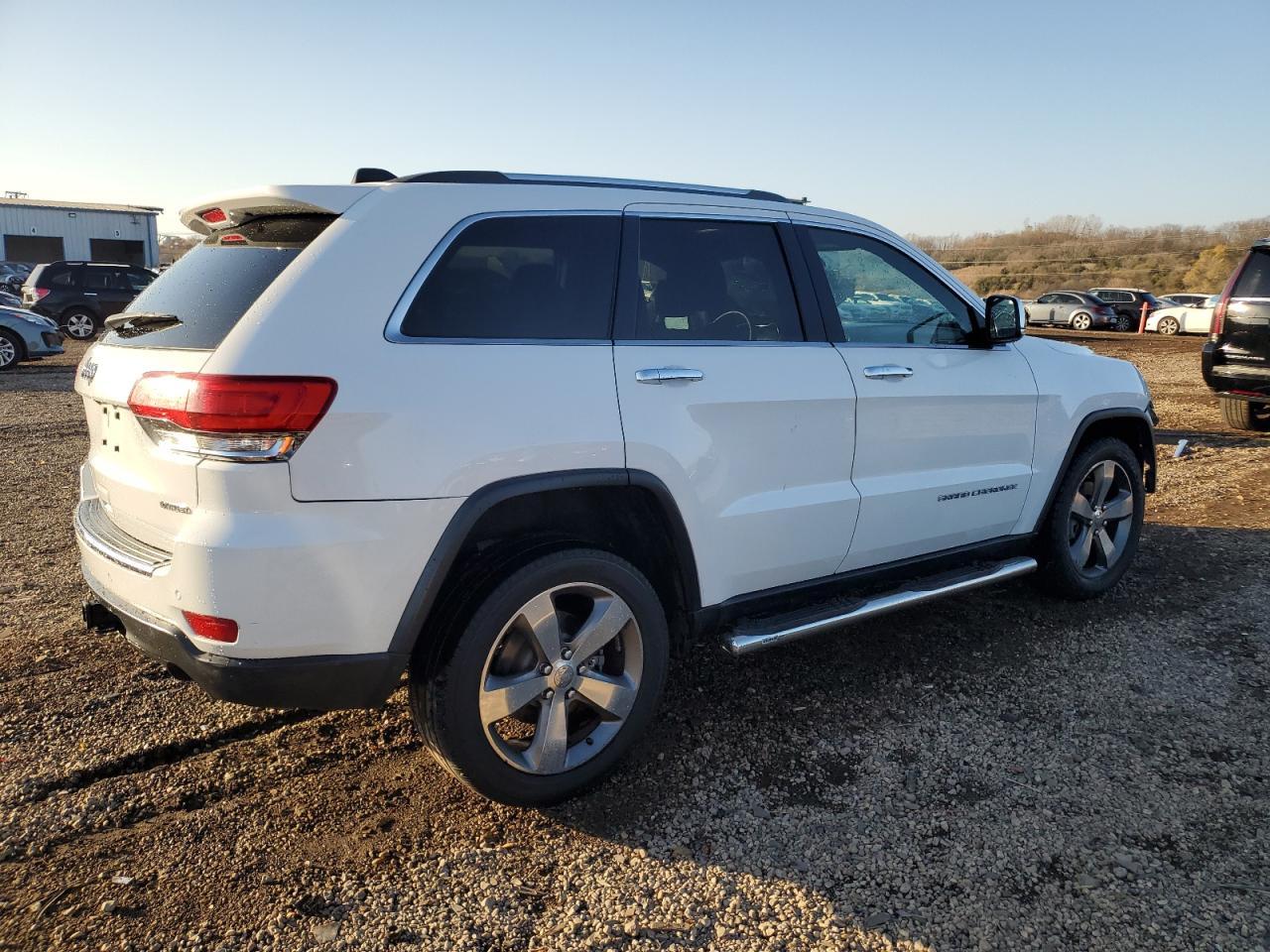 2015 Jeep Grand Cherokee Limited - Image 3