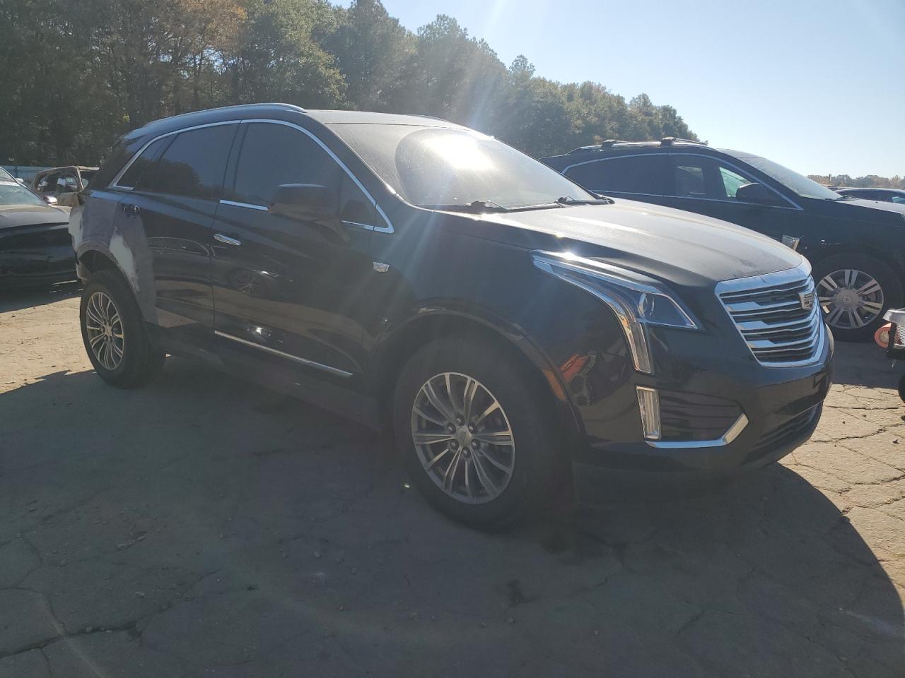 2019 Cadillac Xt5 Luxury - Image 4