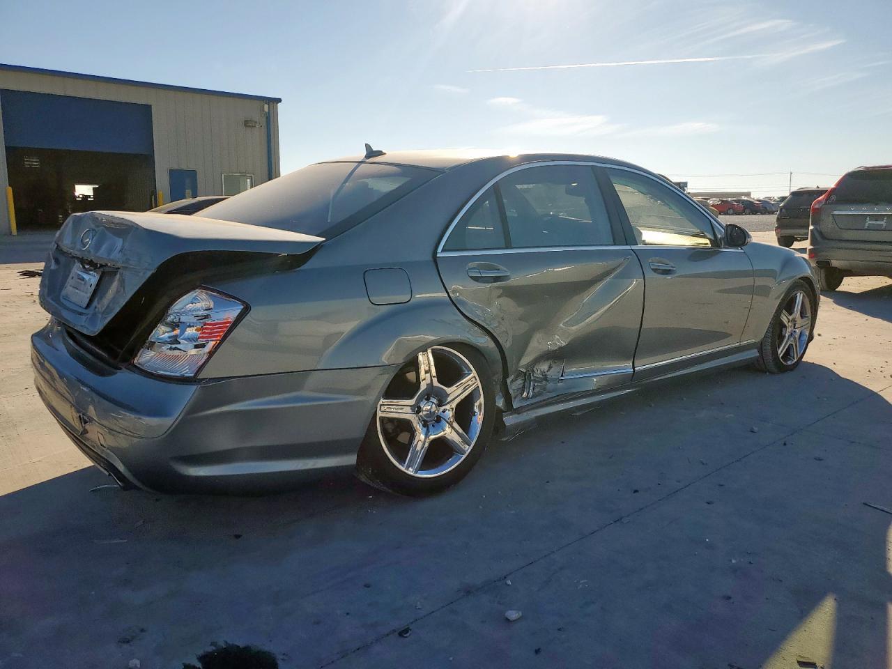2009 Mercedes-Benz S 550 - Фото 3