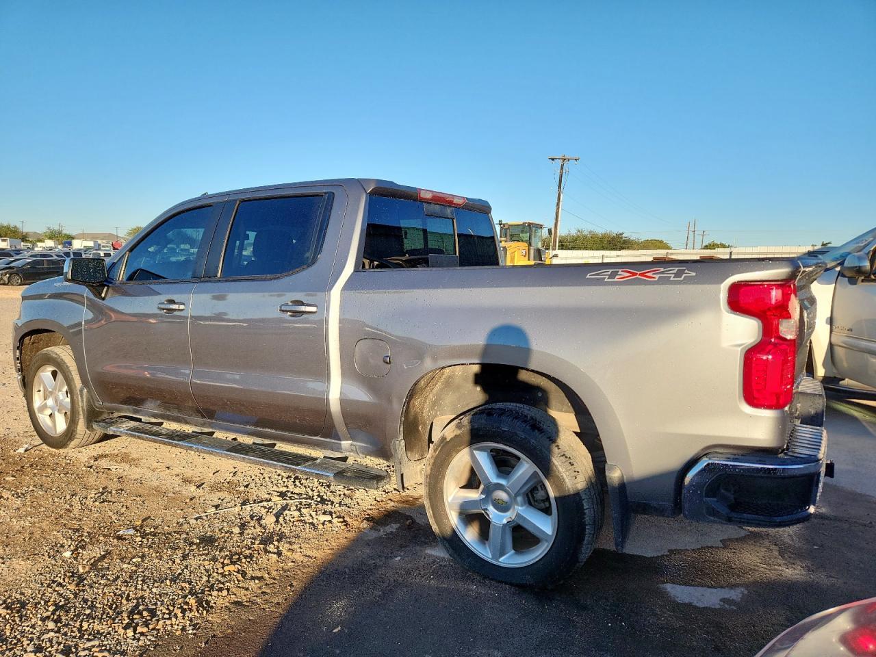 2020 Chevrolet Silverado K1500 Lt - Фото 2