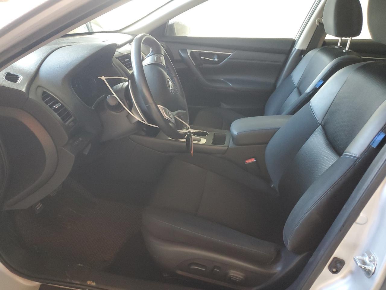 2016 Nissan Altima 2.5 - Image 7