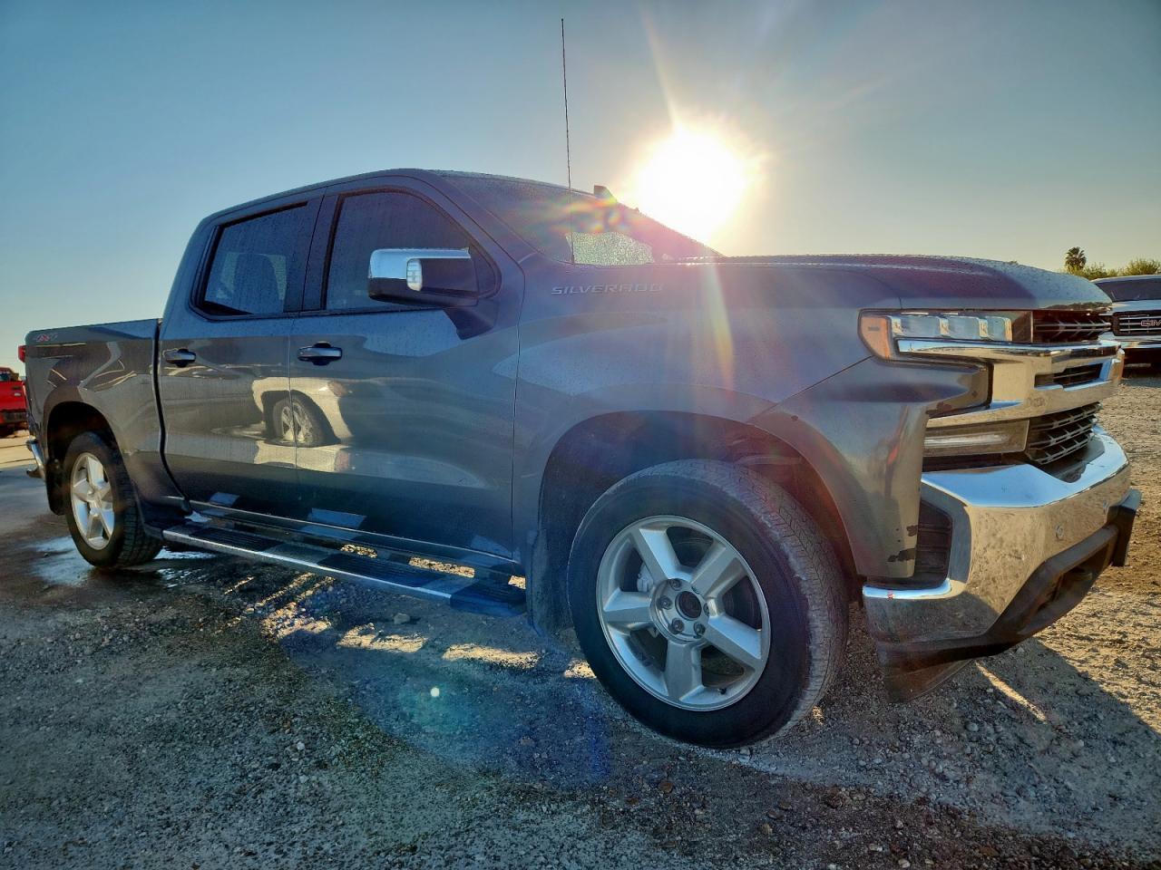 2020 Chevrolet Silverado K1500 Lt - Фото 4