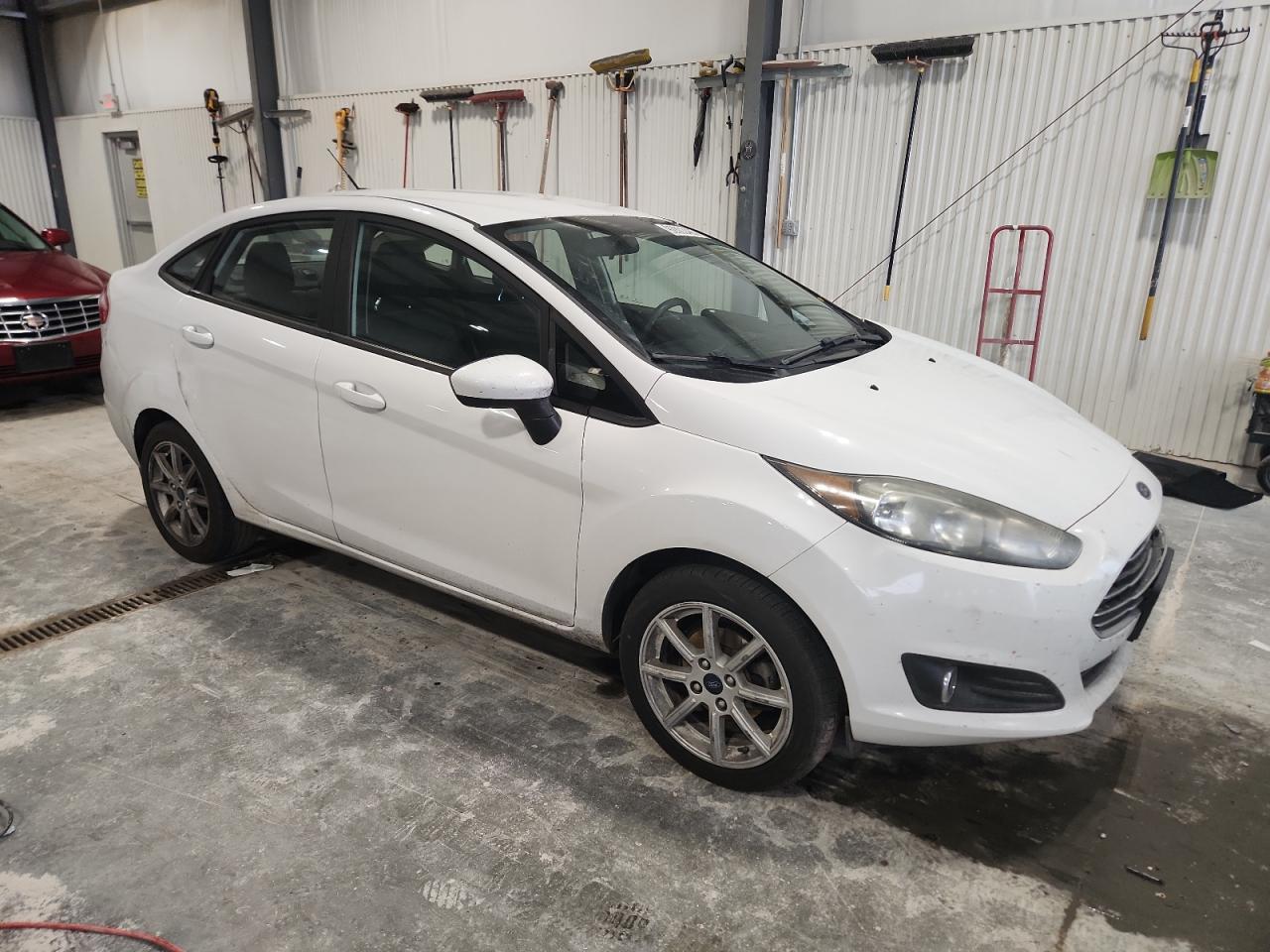 2019 Ford Fiesta Se - Image 4