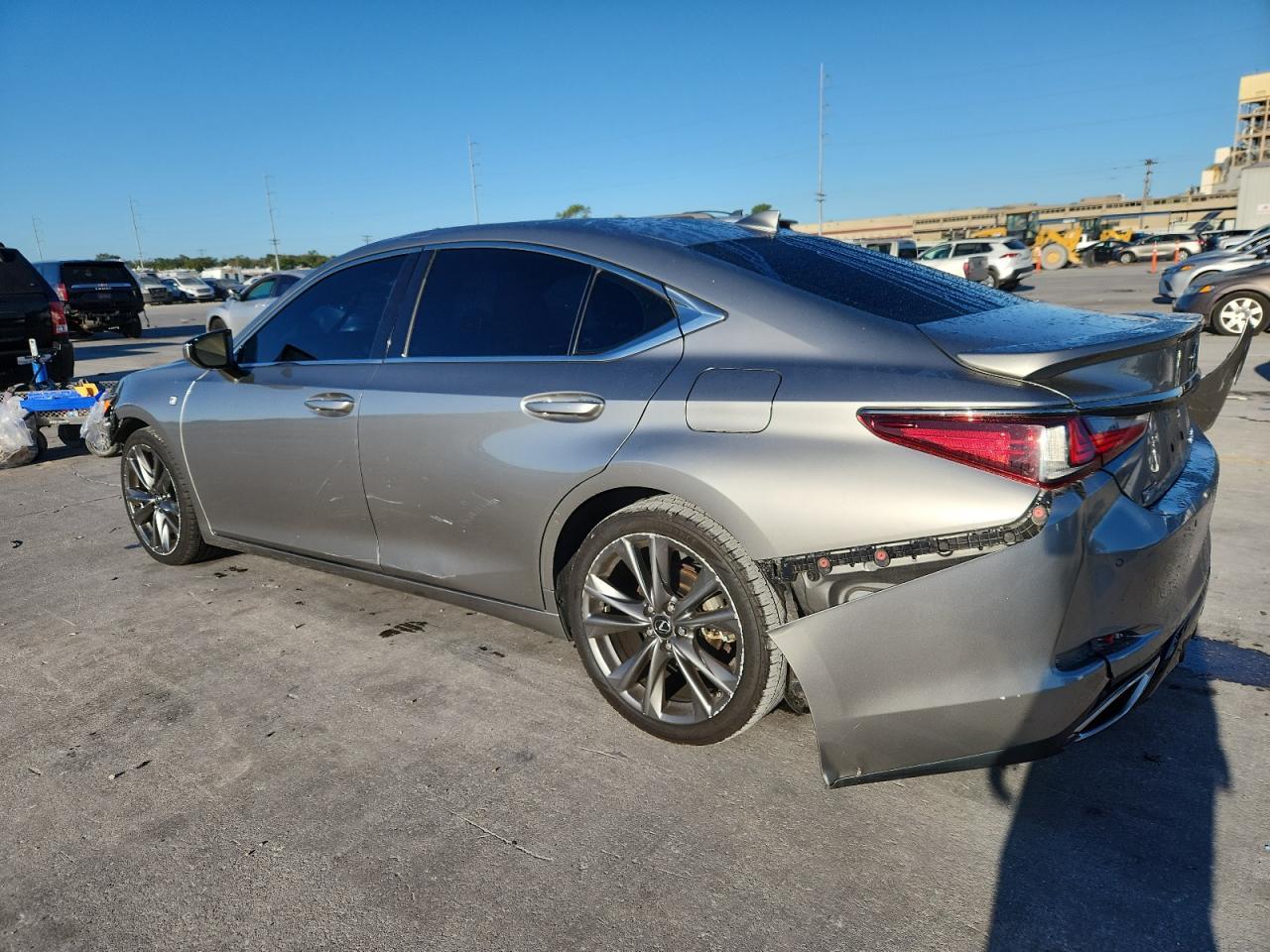 2019 Lexus Es 350 - Фото 2