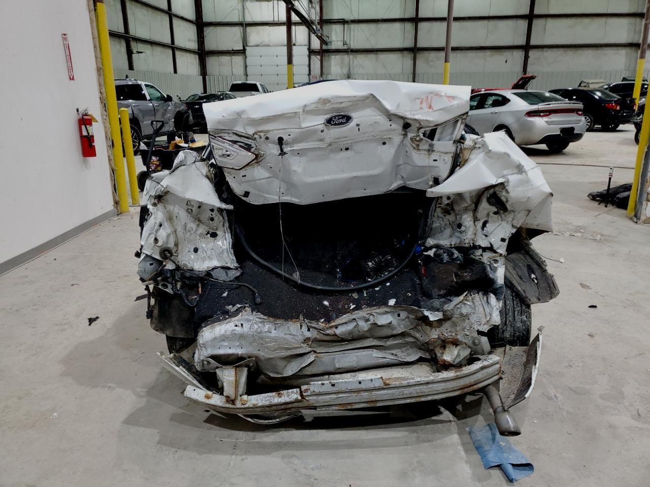 2013 Ford Fusion Se - Фото 6