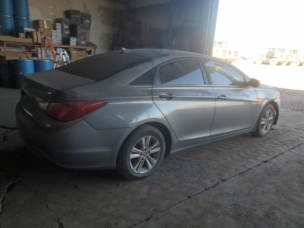 2017 Hyundai Sonata Gls - Image 3